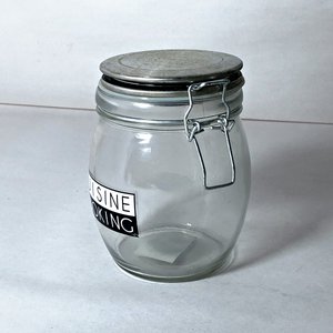 Juego de 8 Frascos de Vidrio con Cierre Hermético Metálico - imagen 2