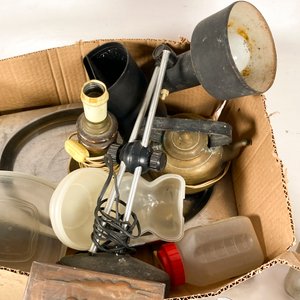 Lote de Artículos Varios: Mates, Lámpara, Recipientes y Utensilios de Cocina - imagen 5