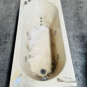 Jacuzzi de Fibra con Jets y Medidas 1.50x0.70x0.56m - imagen 1