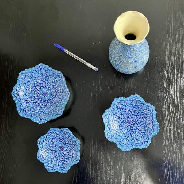Florero y centros metálicos pintados en estilo medio oriente - imagen 2