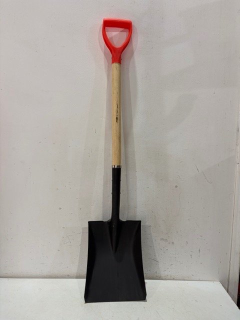 Pala Nueva con Mango Rojo y Negro