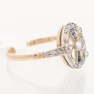 Anillo de Oro 18k y Platino con Brillante, Diamantes y Zafiros - imagen 2