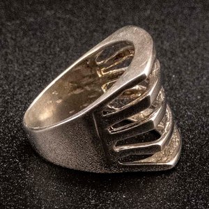Anillo de Plata 925 con Diseño Moderno - imagen 2