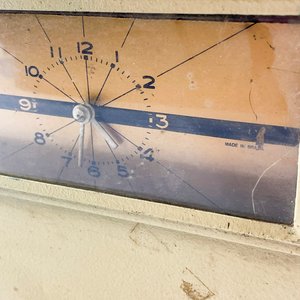Reloj Marcador de Tarjetas Dimep Miranda Beige - imagen 2