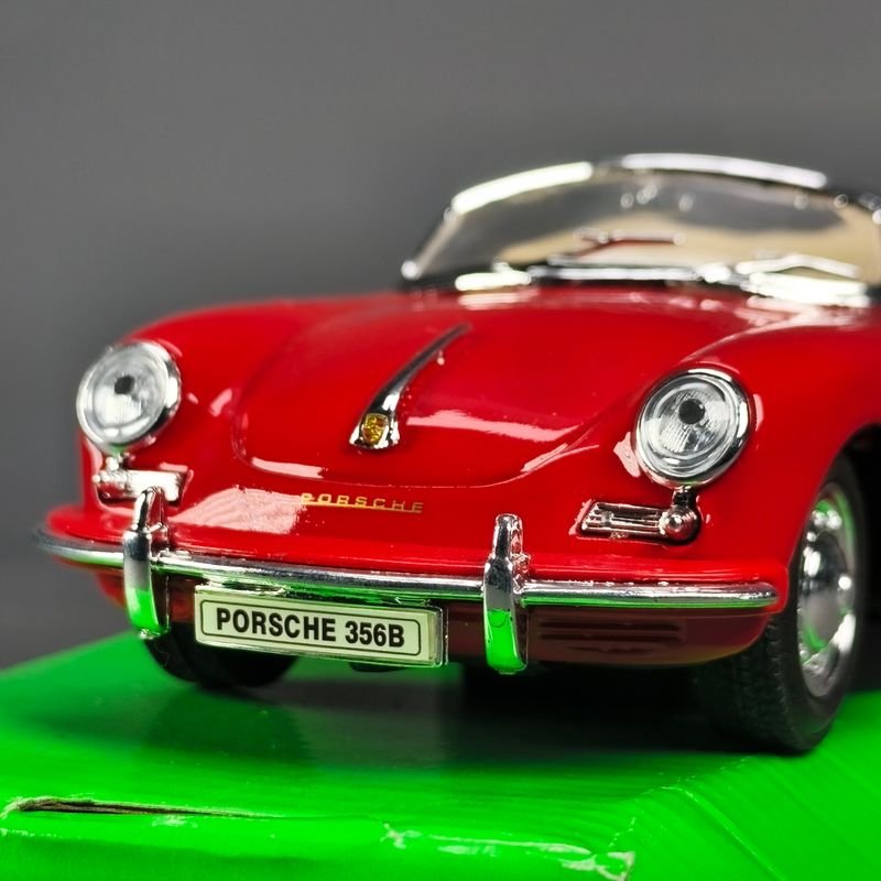 Modelo en escala 1/24 de un Porsche 356 rojo - imagen 2