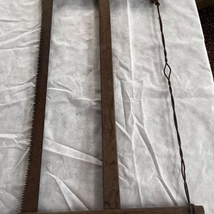 Lote anterior: Sierra de Montaraz Antigua de Madera y Metal