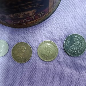 Lote de Monedas Antiguas en Tarro Quaker Oats - imagen 6
