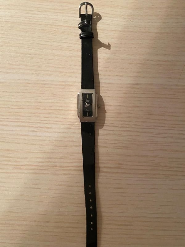 Reloj pulsera original con movimiento de cuarzo - imagen 4