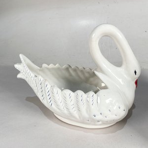 Dos Centros de Mesa de Loza con Forma de Cisne - imagen 3