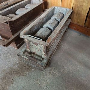 Lote de 3 Bloqueras de Metal para Construcción - imagen 4