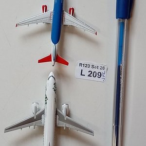 Lote de 2 Aviones a Escala 1/500: Airbus A320 BMI y Frontier - imagen 4