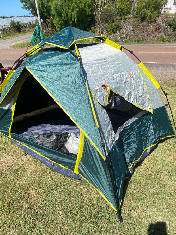 CARPA DE CAMPO 4 PERSONAS CON MOSQUITEROS Y DOBLE PUERTA - imagen 5