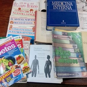 Lote siguiente: Lote de Libros de Medicina y Salud: Atlas, Fisiología, Diabetes y Más