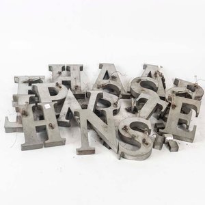 Lote anterior: Letras de Metal Vintage para Decoración o Cartelería
