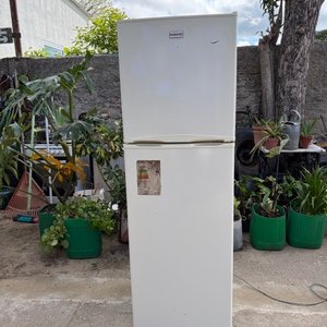 Heladera con Freezer Blanca Funcionado - imagen 2