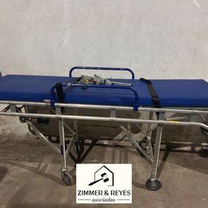 Camilla de Hospital Plegable con Ruedas y Cinturones de Seguridad - imagen 6