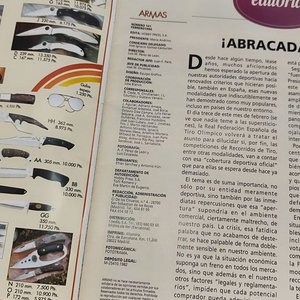 Lote de 4 Revistas Especializadas: Armas, Handguns y Guns & Ammo - imagen 18