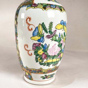 Florero Estilo Oriental con Flores y Mariposas - 32 cm - imagen 2