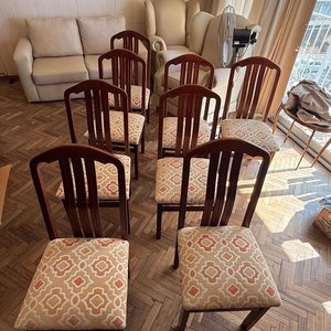 Juego de 8 Sillas Tapizadas de Madera Estilo Clásico - imagen 5