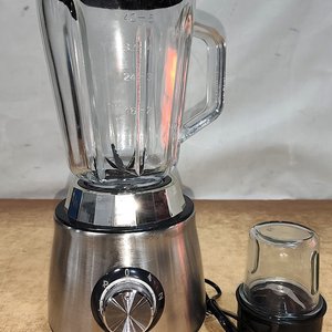 Licuadora 2 en 1 con Vaso Picador y Vaso de Vidrio, Motor de Acero - imagen 1