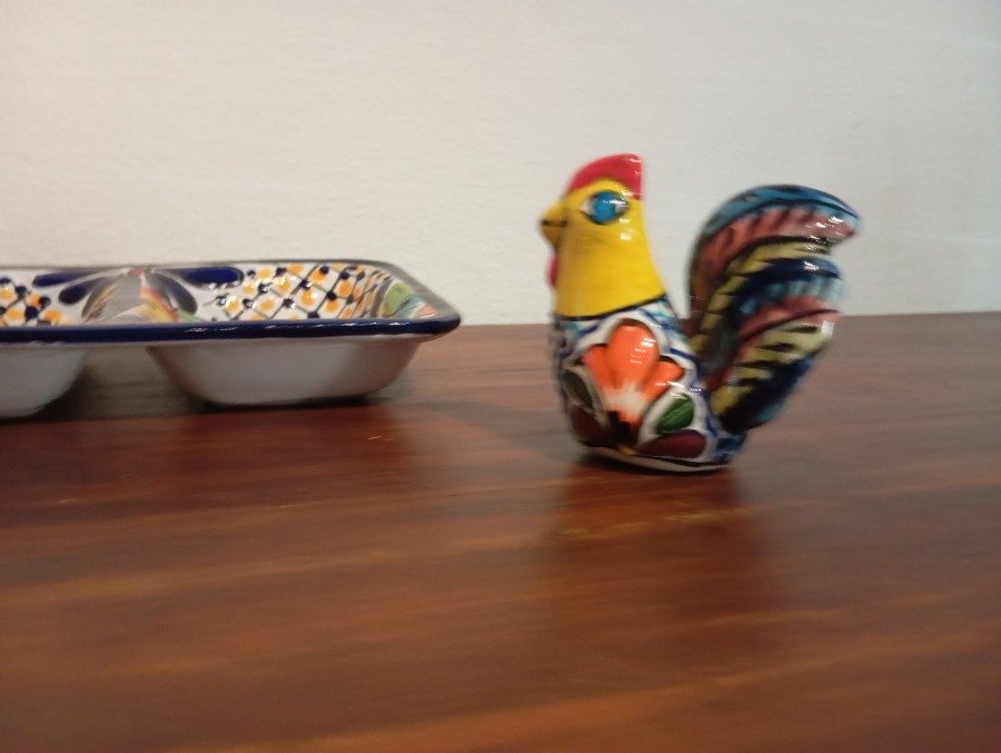 Piezas cerámicas artesanales con formas de gallo - imagen 6