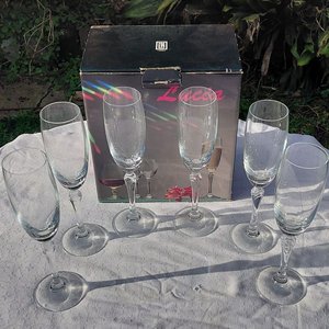 Lote anterior: Juego de 6 Copas de Champagne Lucia