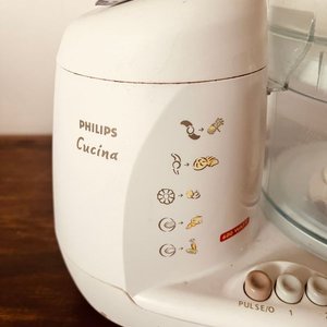 Procesadora de Alimentos Philips Cucina 600W - imagen 2