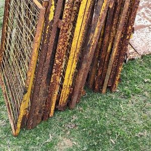 Lote de Rejillas Metálicas Varias - imagen 2