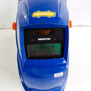2 Ps. Careta de soldar azul y paquete de electrodos 6 kg - imagen 2