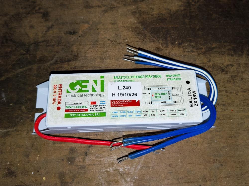 Balasto Electrónico Ceni L-240 para Tubo Fluorescente (2x18W) y Caja con Herramientas