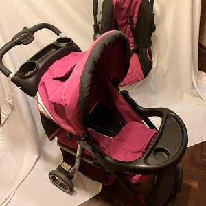Cochecito de Bebé Infanti con Huevito Travel System Rosa y Negro - imagen 4