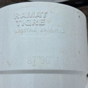 6 Conectores T de PVC Ramat Tigre - imagen 2