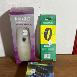 Lote anterior: Set de Auriculares Bluetooth, Smartwatch y Perfumador Automático