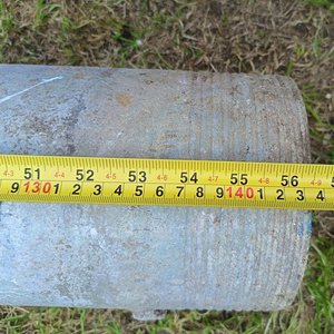 Dos Facmentos de Caño de fibrocemento de gran porte de Medidas Aprox. Largo Aprox. Por Tramo 140 cm y  165 cm  -  diámetro Aprox. 20 cm - imagen 6