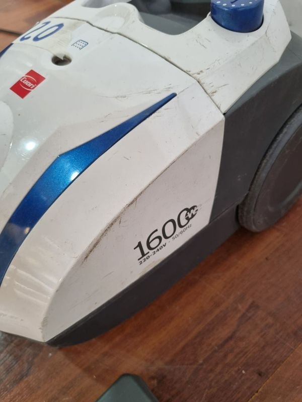 Aspiradora Cuori 1600W Funcionando - Electrodomésticos - imagen 4