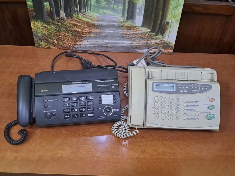 Equipos de Fax Panasonic y Sharp en Excelente Condición