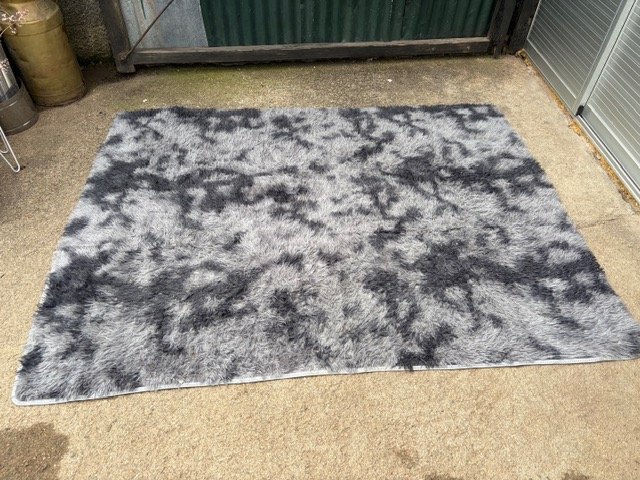 Alfombra Shaggy Gris Oscuro y Negro