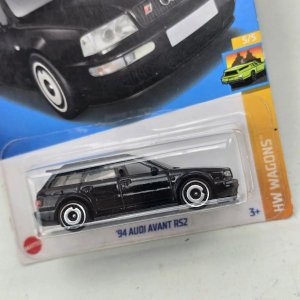 Hot Wheels Audi Avant RS2 '94 HW Wagons Negro - imagen 2