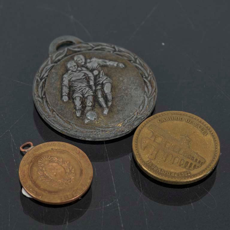 Item 2106563 - Image 0