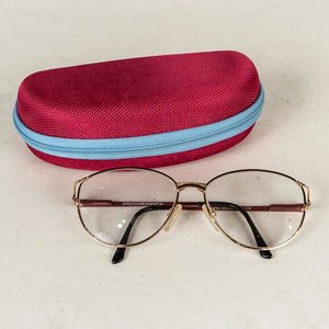Lote anterior: Lentes con Aumento y Estuche United Colors of Benetton
