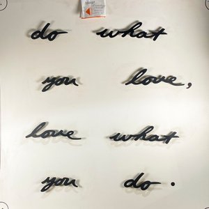Lote anterior: Cuadro Decorativo "Do What You Love, Love What You Do" Texto Elevado 100x100 cm