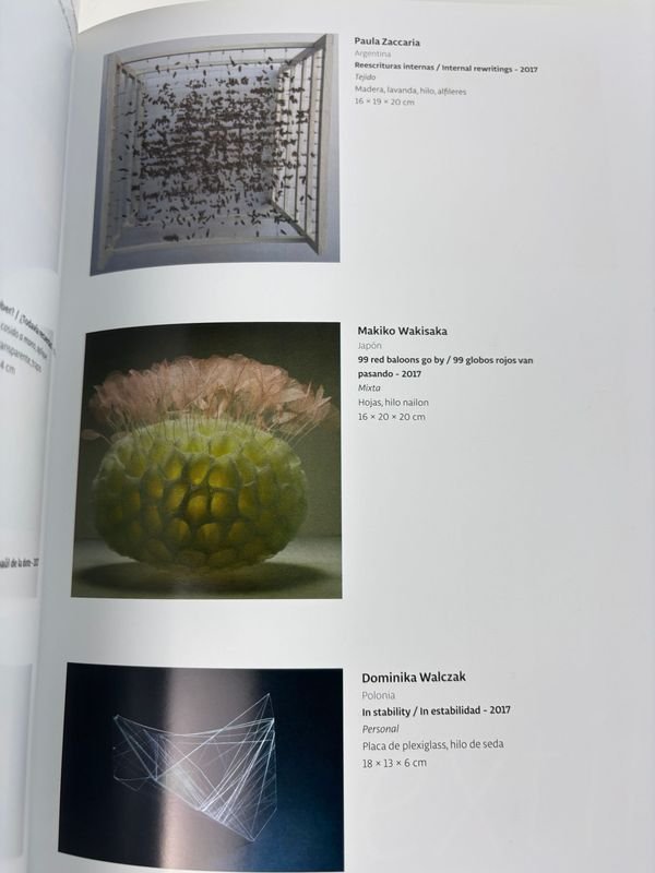 Colección de libros de arte contemporáneo, videoarte y textiles - imagen 15