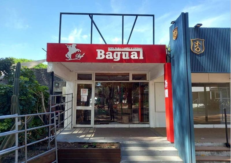 Item 893992 - Image 0