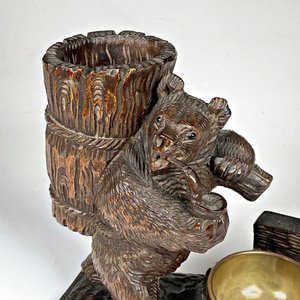Tabaquera Antigua de Madera con Figura de Oso y Cenicero - imagen 2