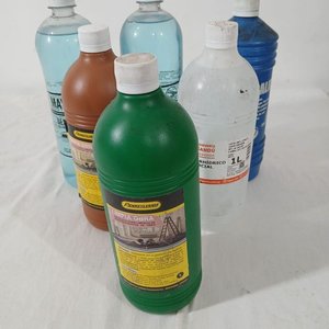 Lote siguiente: Lote de Productos de Limpieza Cerrados de Fábrica