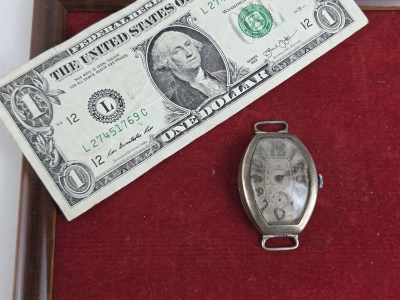 Reloj Omega caja de plata desconocido - imagen 2