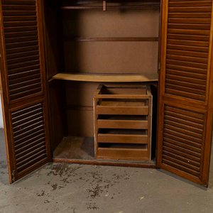 Ropero de Madera con Celosías y Cajonera Interior - imagen 3