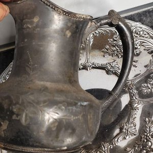 Jarra y Plato Decorativo "Superior Silver Co." - imagen 3
