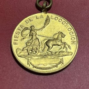 Medalla "Fiesta de la Locomoción" 1899 - imagen 2