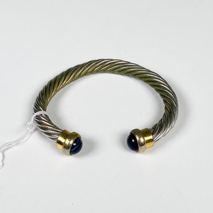 Lote anterior: Pulsera tipo esclava de metal con ágatas y detalles dorados